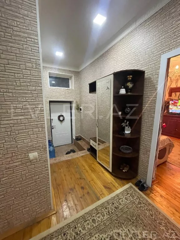 Satılır, həyət evi/villa