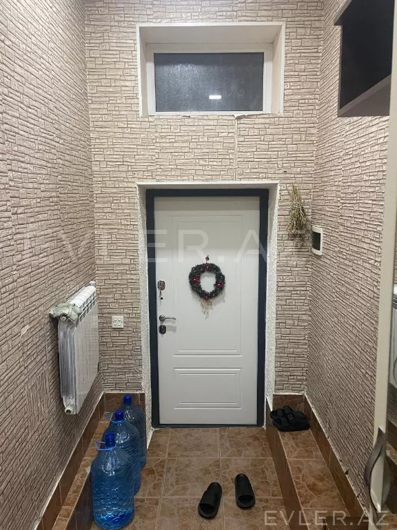 Satılır, həyət evi/villa
