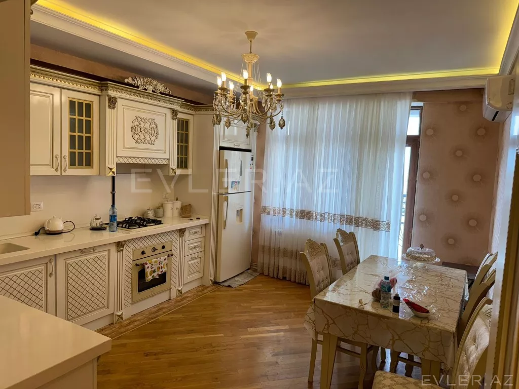 Satılır, yeni tikili