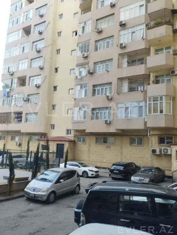 Satılır, yeni tikili