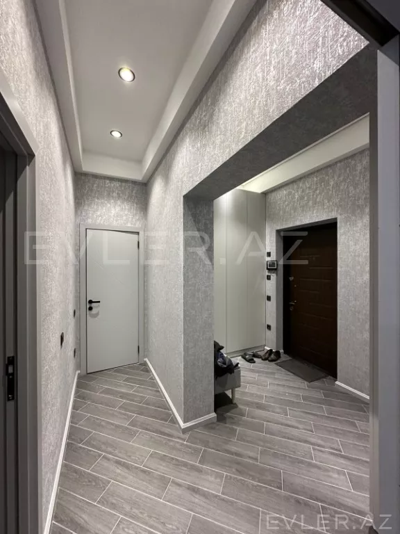 Satılır, yeni tikili