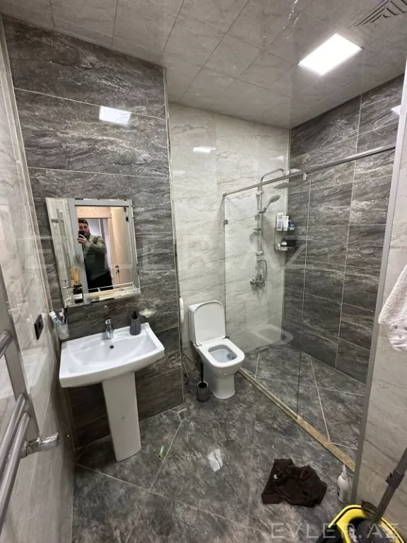 Satılır, yeni tikili