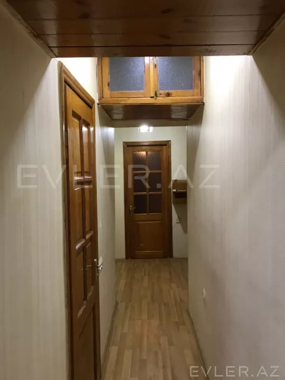 Satılır, köhnə tikili