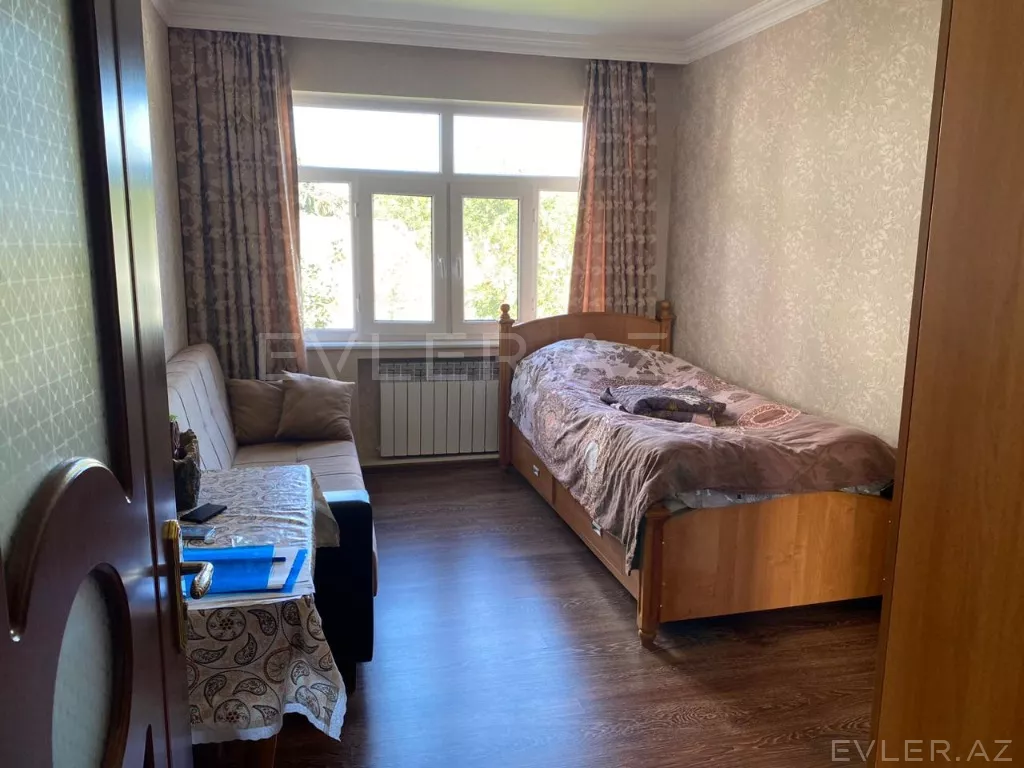 Satılır, həyət evi/villa