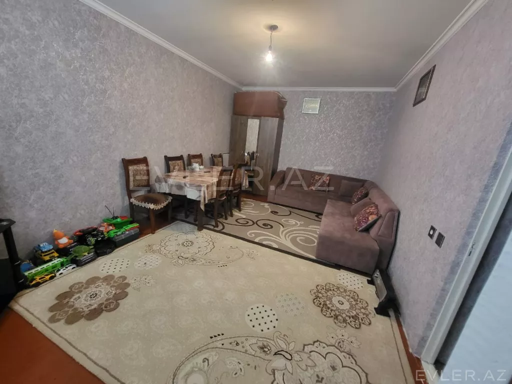 Satılır, həyət evi/villa