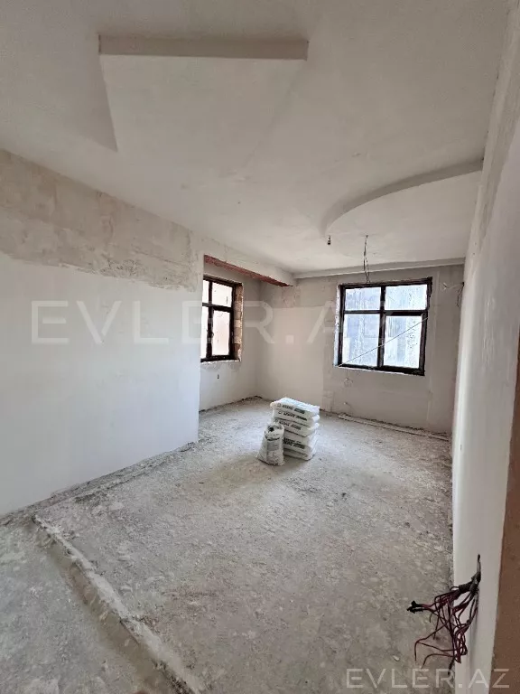 Satılır, yeni tikili