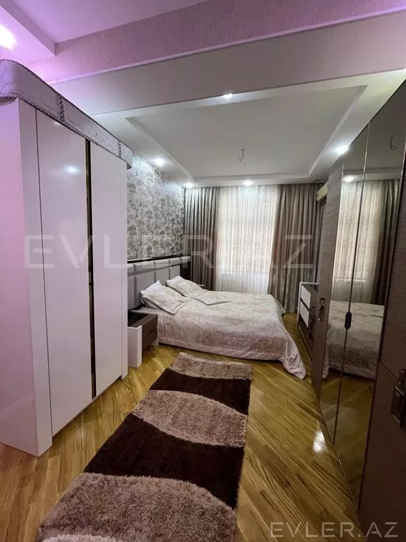 Satılır, yeni tikili