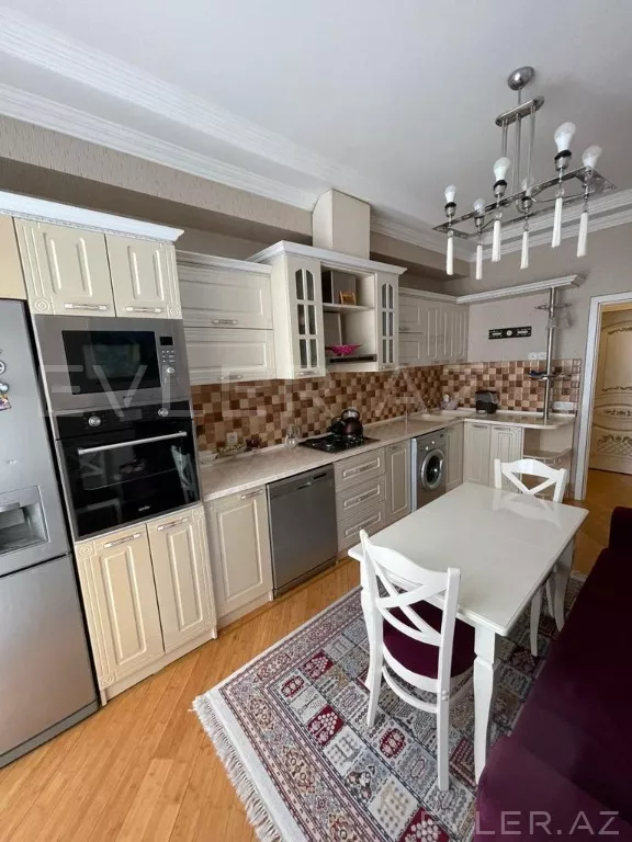 Satılır, yeni tikili