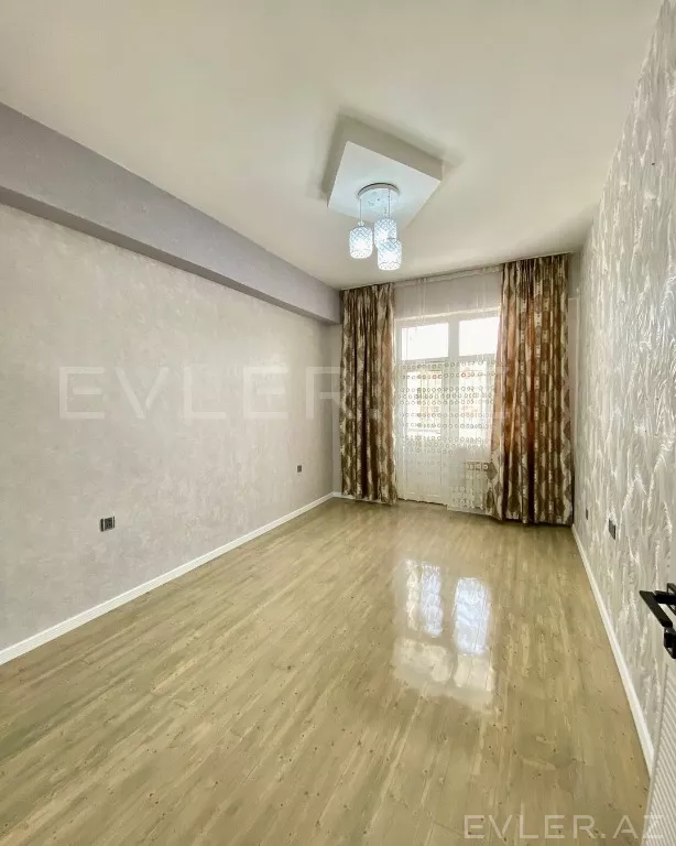 Satılır, yeni tikili