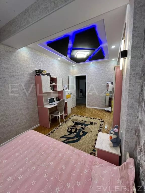Satılır, yeni tikili