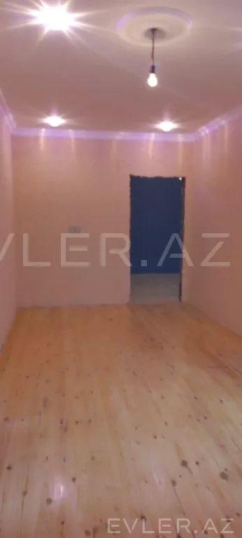 Satılır, həyət evi/villa