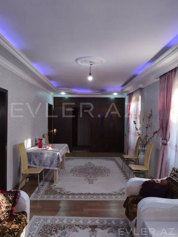 Satılır, həyət evi/villa