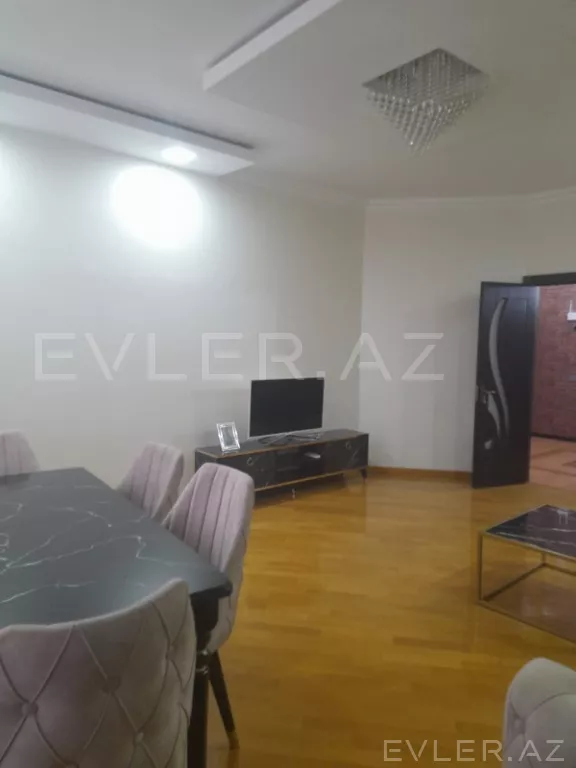 Satılır, yeni tikili