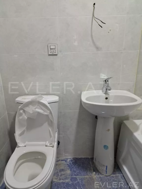 Satılır, yeni tikili