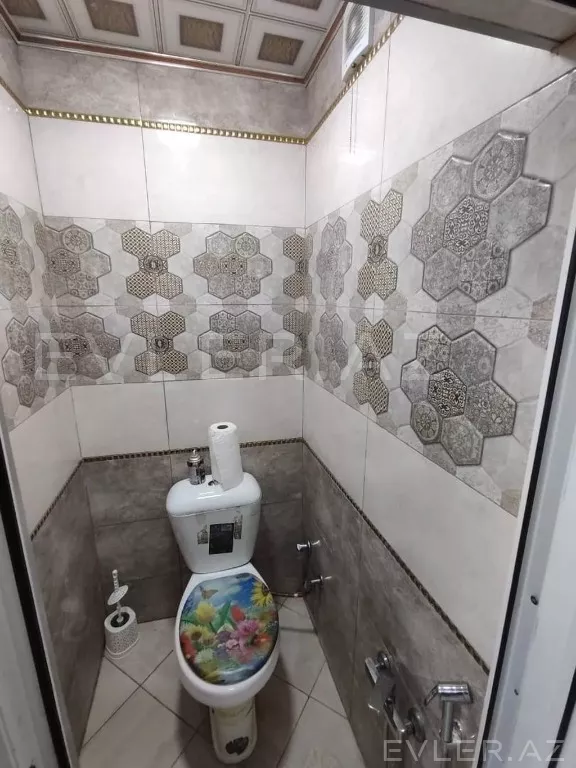 Satılır, həyət evi/villa