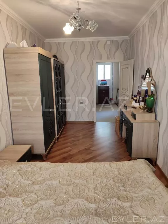 Satılır, həyət evi/villa