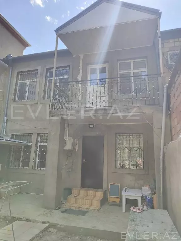 Satılır, həyət evi/villa