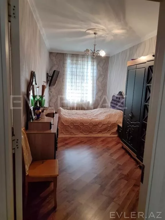 Satılır, həyət evi/villa