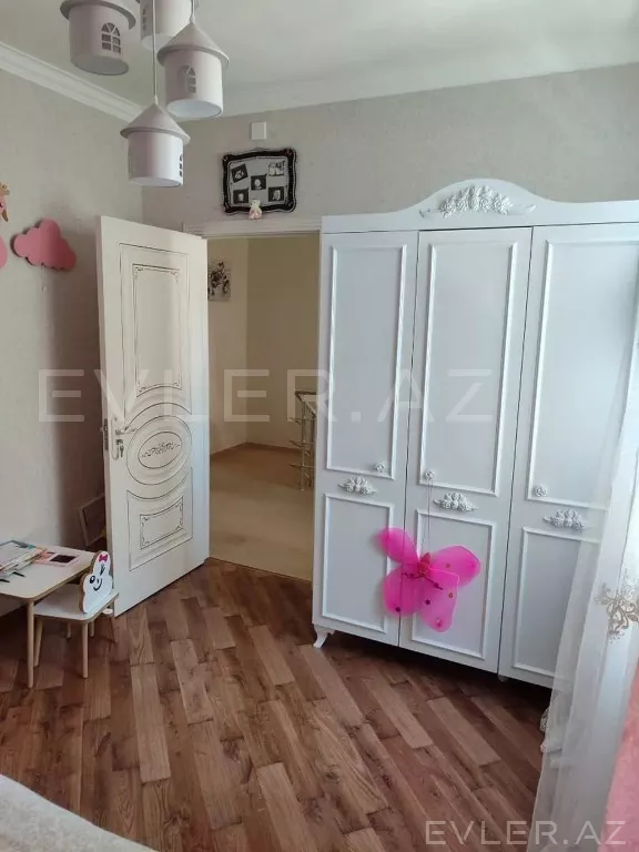 Satılır, həyət evi/villa