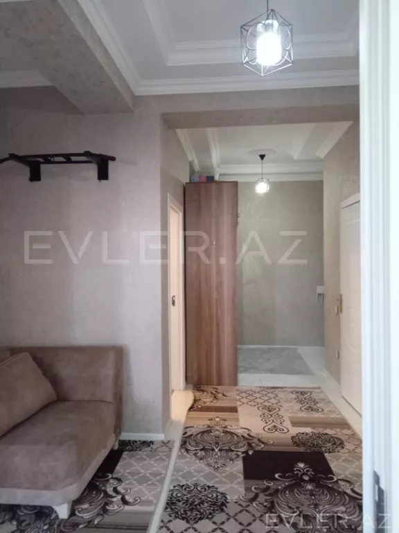Satılır, yeni tikili