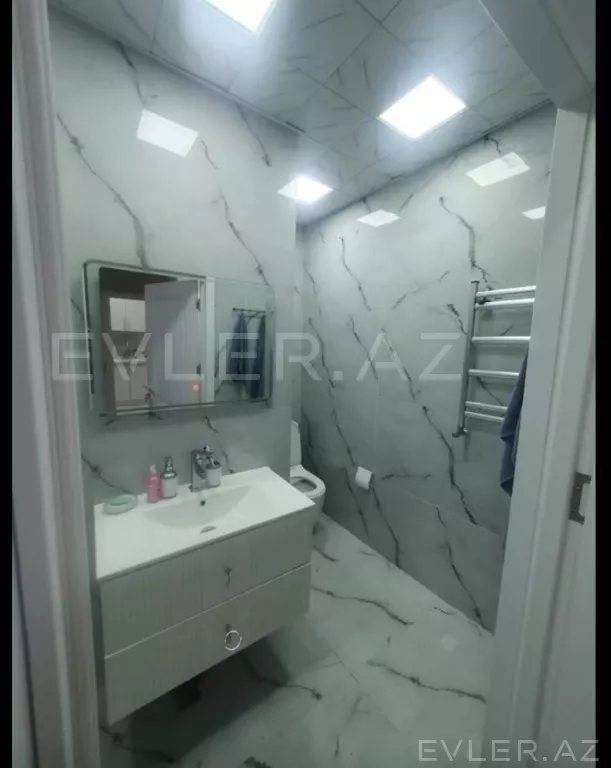 Satılır, yeni tikili
