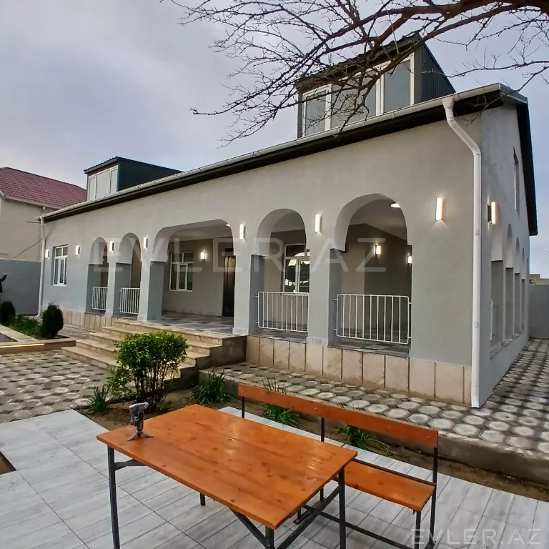 Satılır, həyət evi/villa