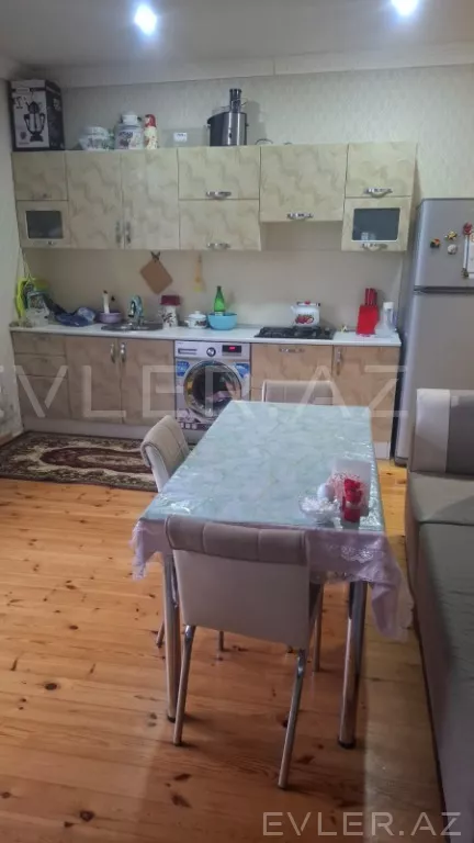 Satılır, həyət evi/villa