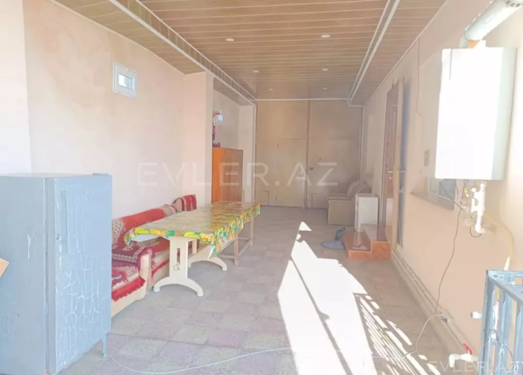 Satılır, həyət evi/villa