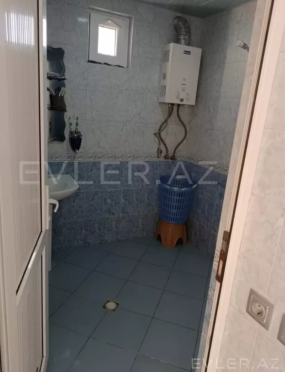 Satılır, həyət evi/villa
