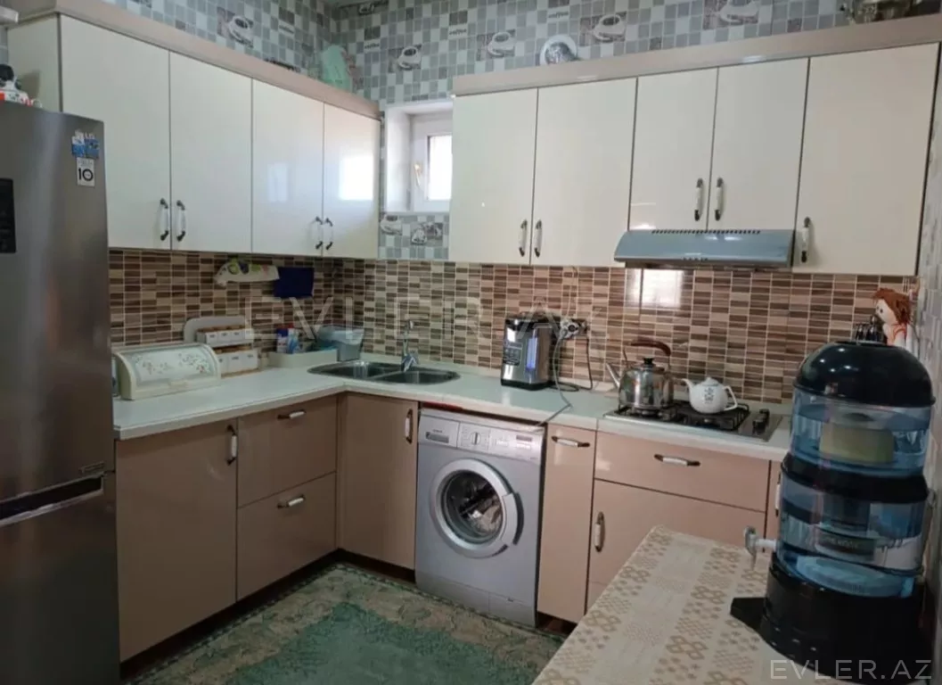 Satılır, həyət evi/villa