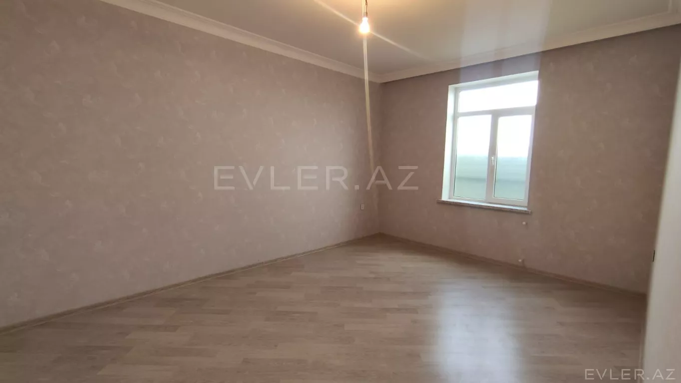 Satılır, həyət evi/villa
