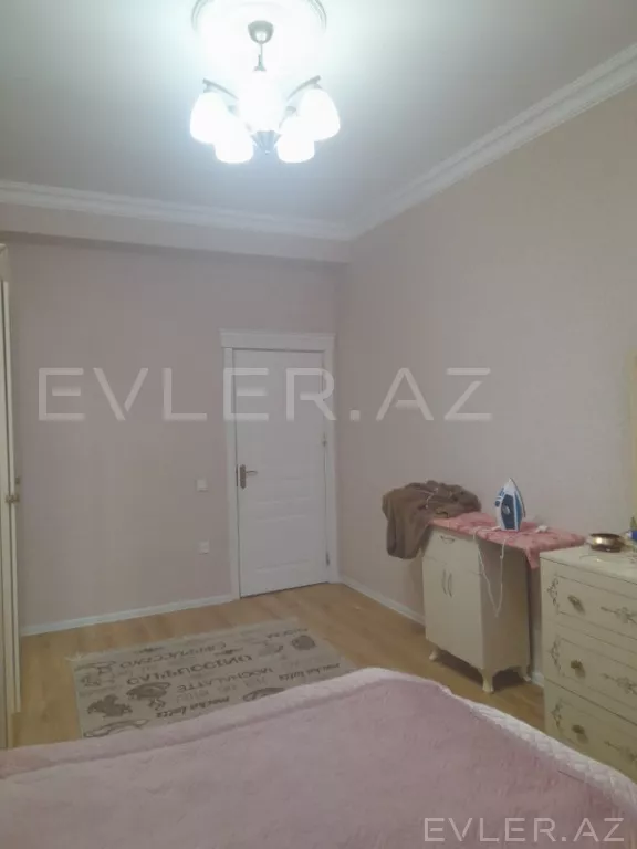 Satılır, yeni tikili