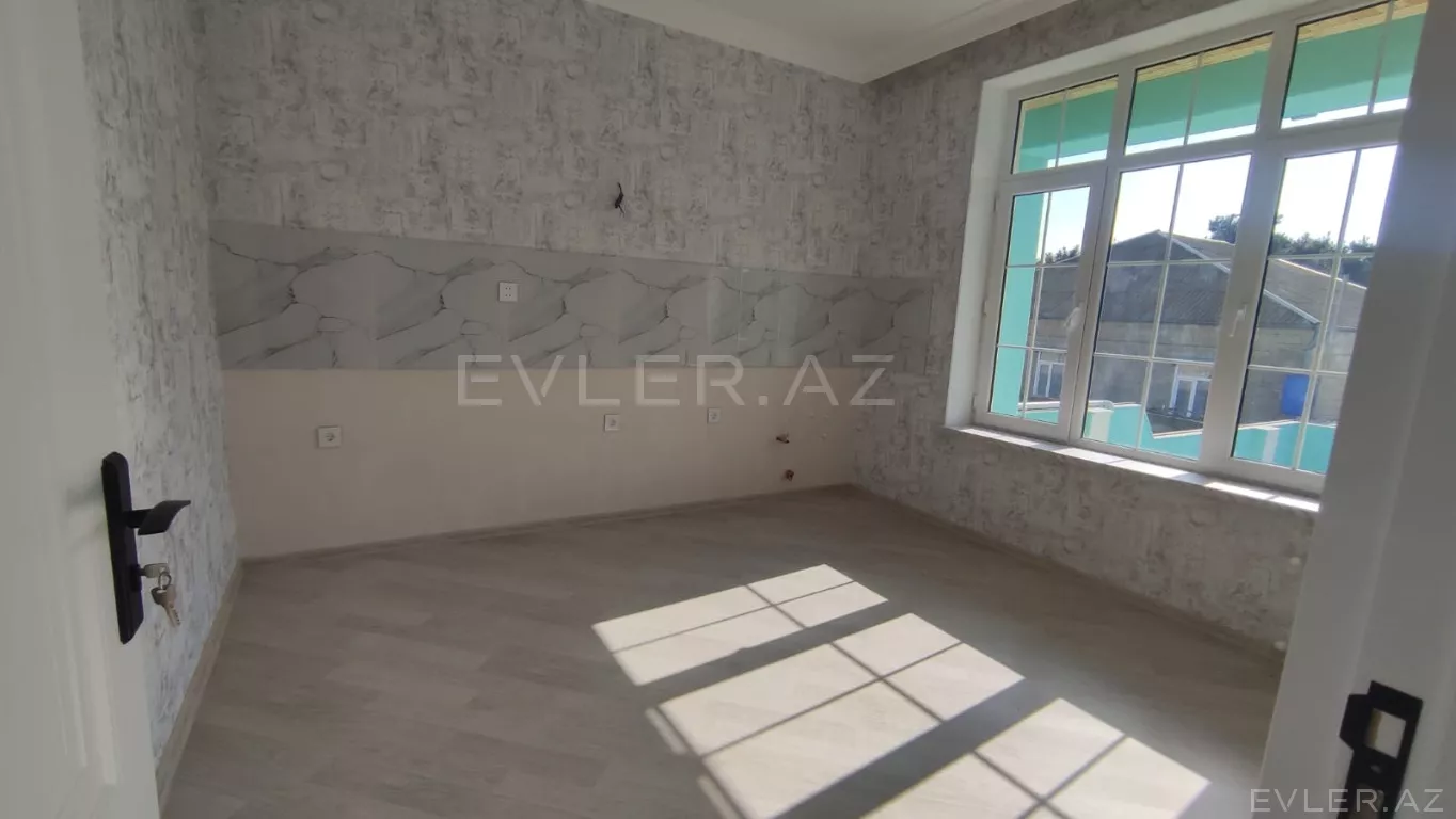 Satılır, həyət evi/villa