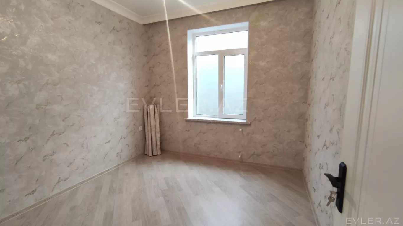Satılır, həyət evi/villa