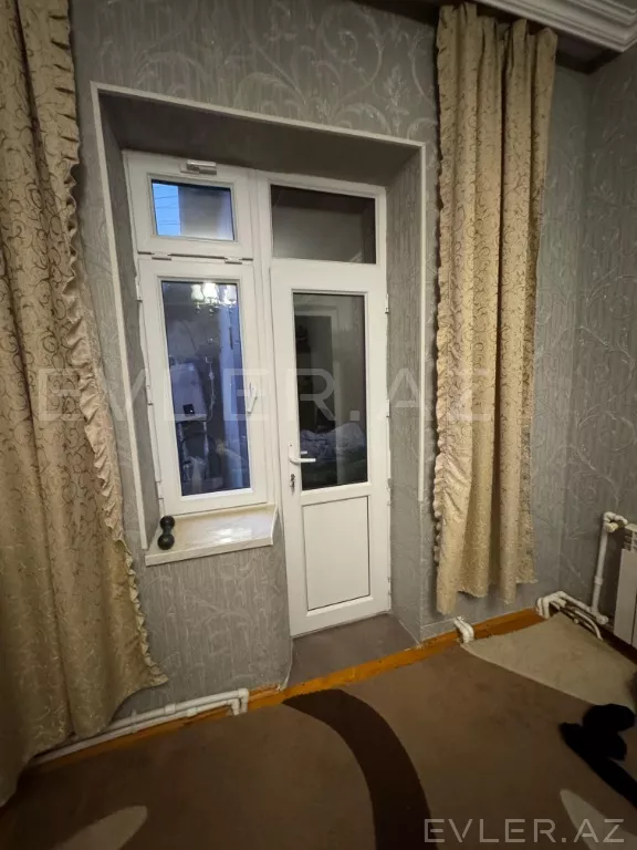 Satılır, həyət evi/villa