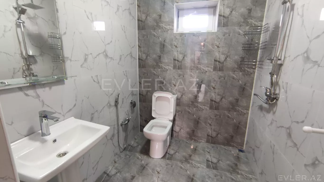 Satılır, həyət evi/villa
