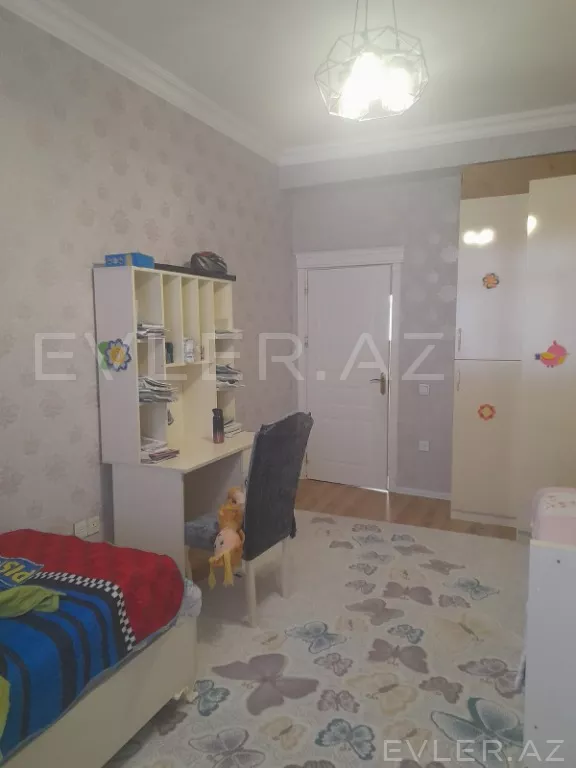Satılır, yeni tikili