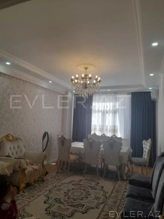 Satılır, yeni tikili