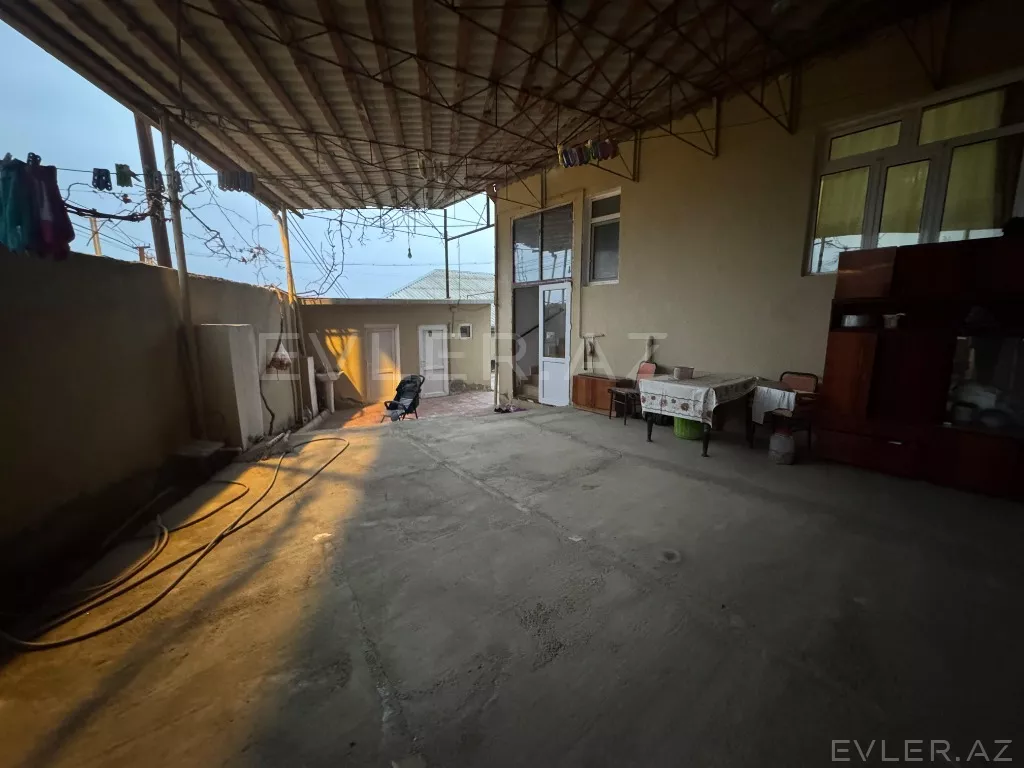 Satılır, həyət evi/villa