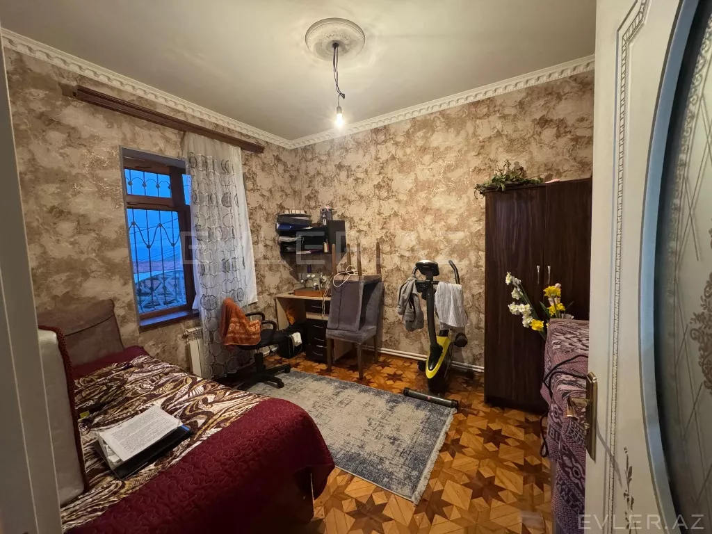 Satılır, həyət evi/villa