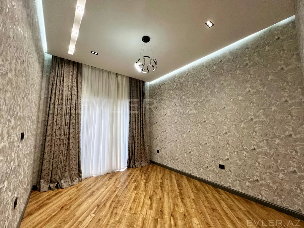 Satılır, həyət evi/villa