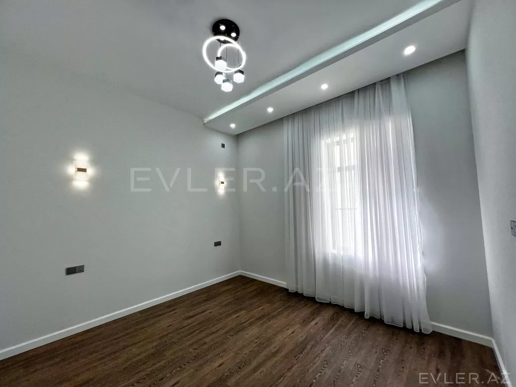 Satılır, həyət evi/villa