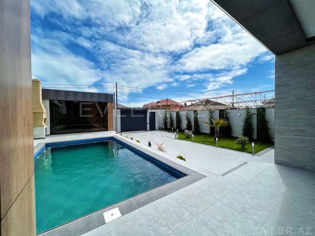 Satılır, həyət evi/villa