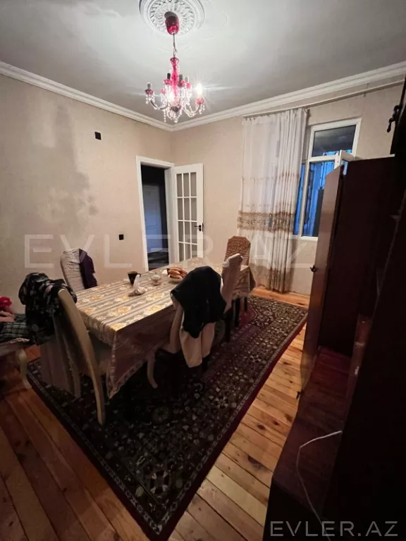 Satılır, həyət evi/villa