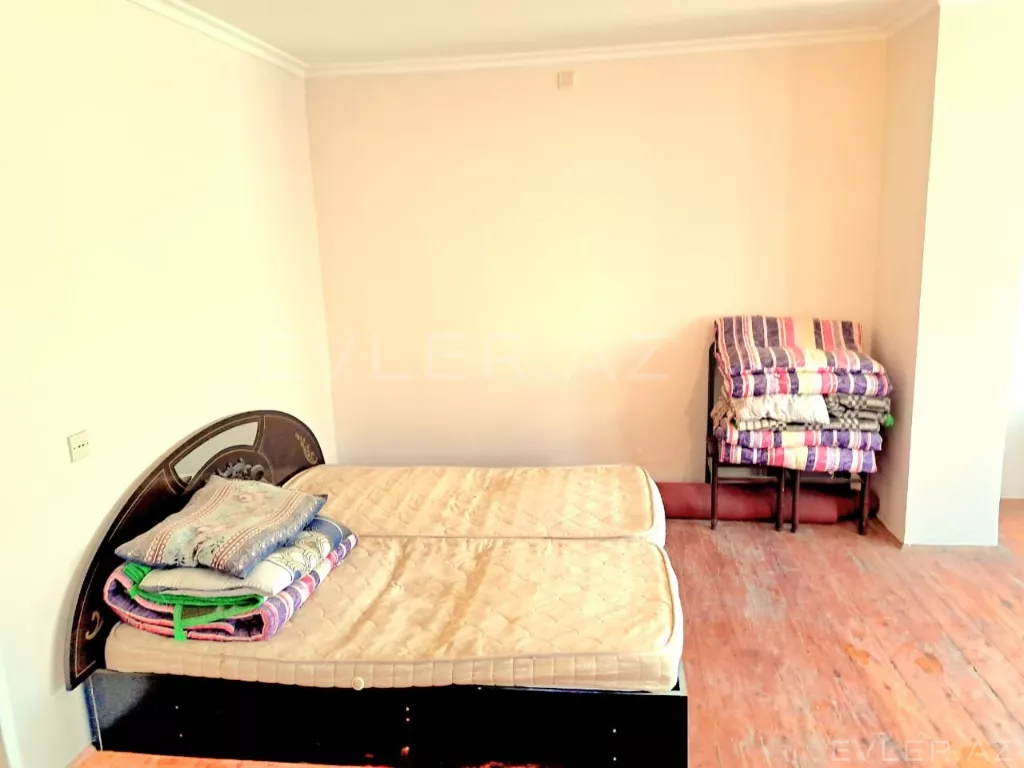 Satılır, həyət evi/villa