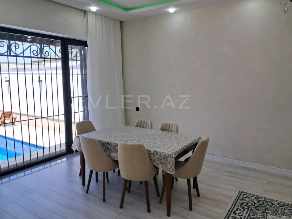 Günlük, həyət evi/villa