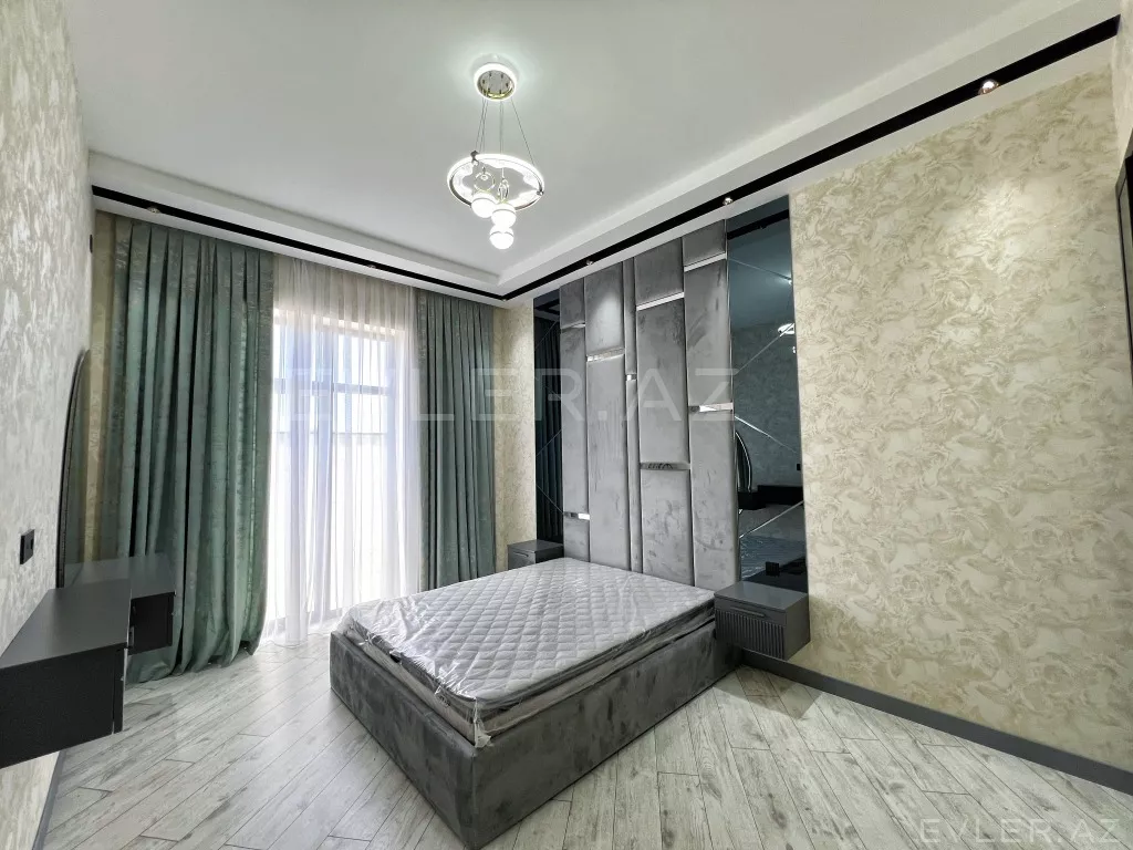 Satılır, həyət evi/villa