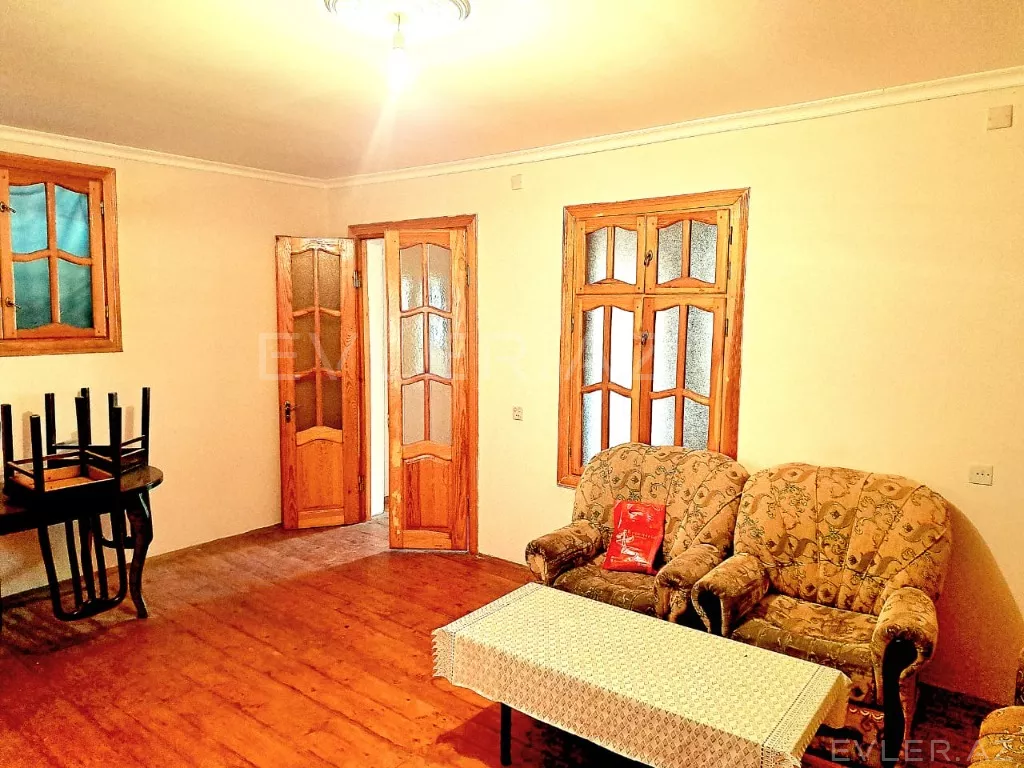Satılır, həyət evi/villa