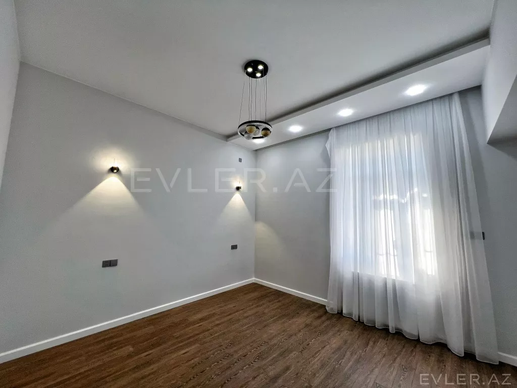 Satılır, həyət evi/villa