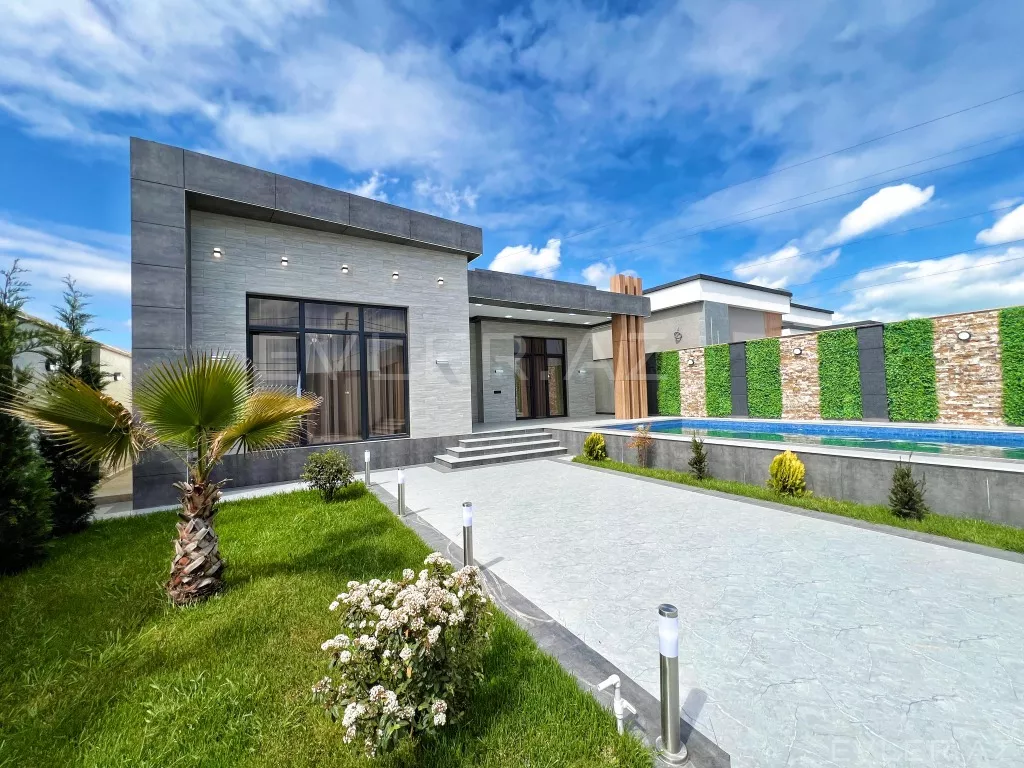 Satılır, həyət evi/villa